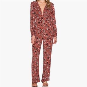 NEW Free People Some Like It Hot Floral Print V-Neck Jumpsuit Size 6